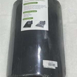 Adjustable foot rest.  Brand new.  Black color.  Brand Hokeki